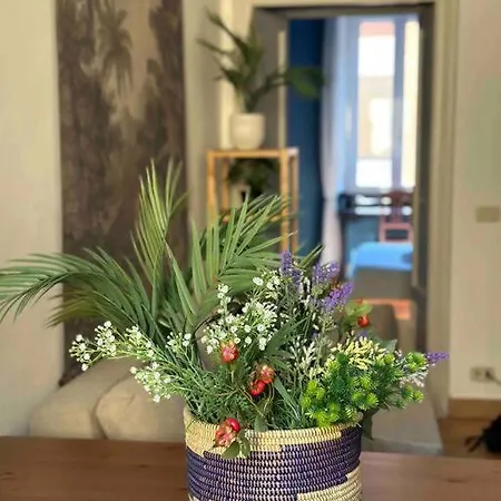 Xenia - Charming Garden In Porta Venezia Appartement Milaan